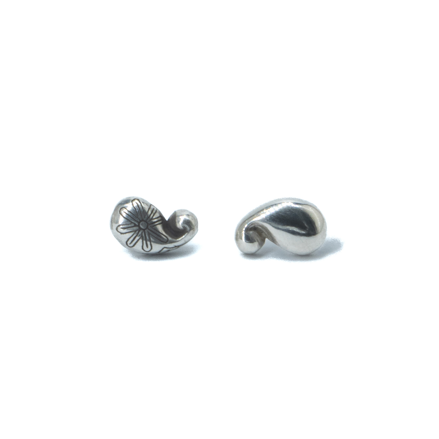 DRESS HIPPY/PAISLY PIERCE (CARVING)